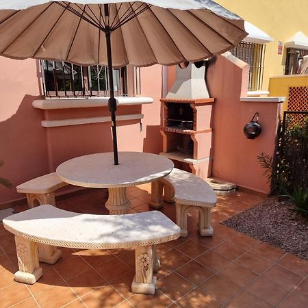 Calle Carlos Primero, Roda Екстер'єр фото